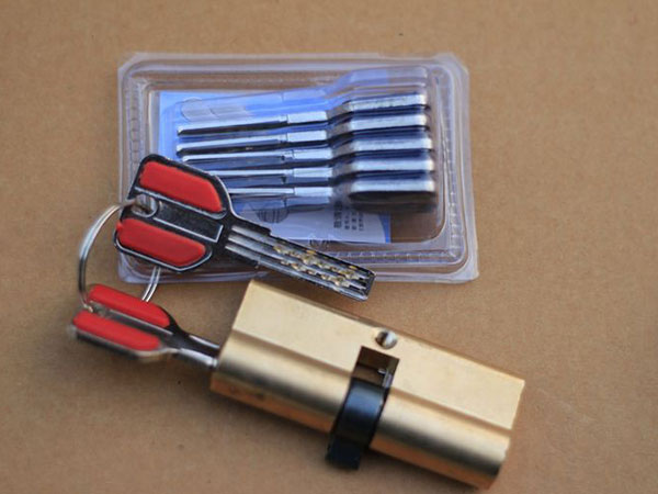 金坛24小时上门开锁公司